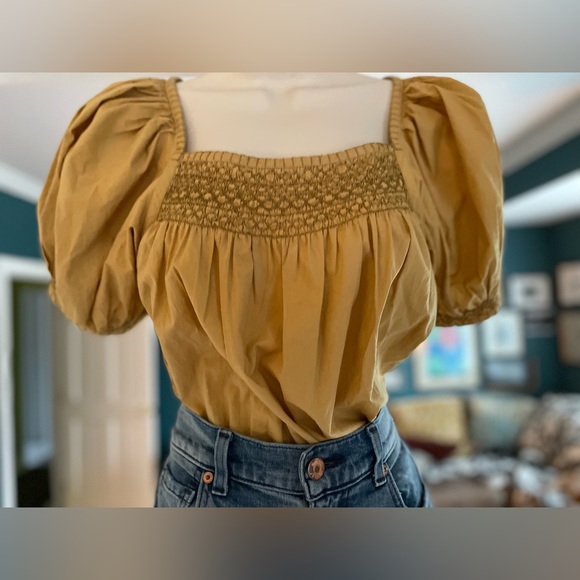 LN DÔEN Gail Top in Wheat, XS - Picture 6 of 11